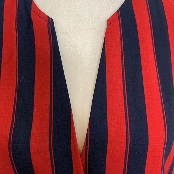 Urban Outfitters Striped Top - Picture 3 of 11